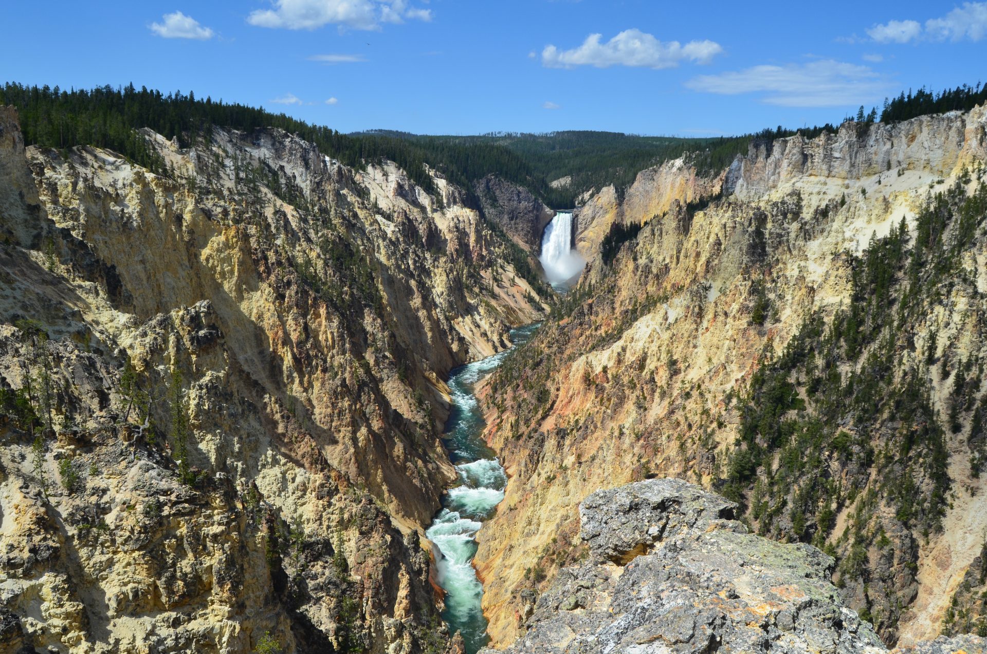 beautiful scenery artist point waterfall grand canyon yellowstone
