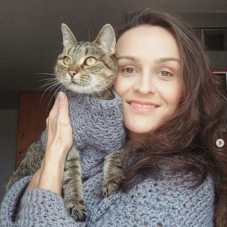 Dannie with her cat